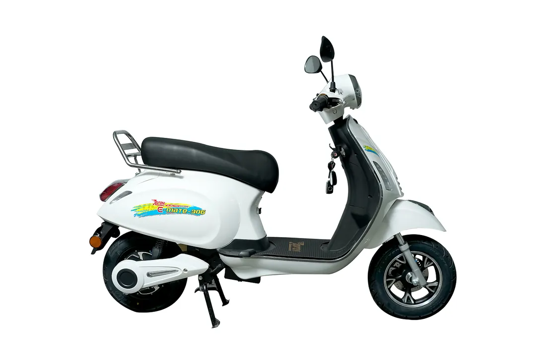 Avon E-Mate 306 electric scooter with front disc brake Chandigarh
